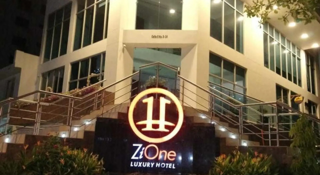 Hotel Zi One Luxury, Забронировать Отель Отели Картахены 3 звезды, рядом с Consulate of Panama, 3*