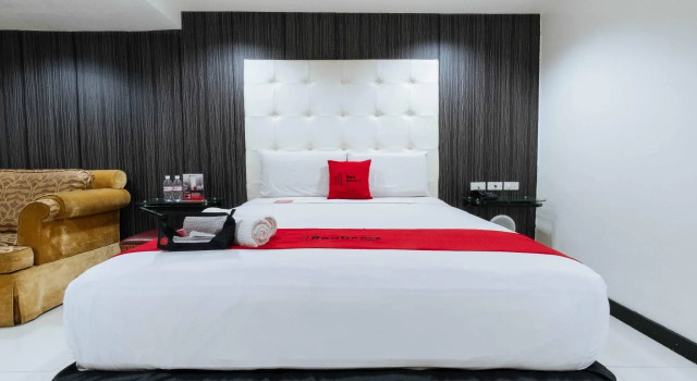 Reddoorz Plus @ V. Mapa Extension Santa Mesa, Reserva ahora Hotel Manila 