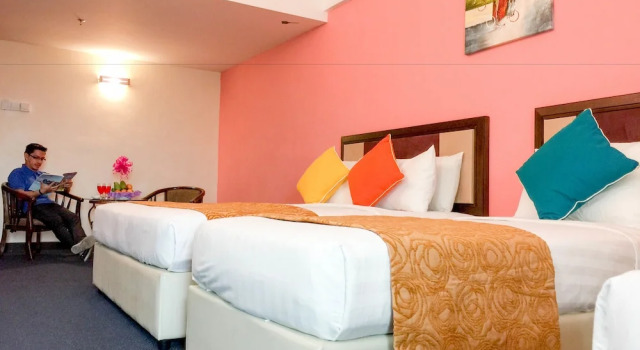 Семейный номер Standard с балконом Hotel Taiping Perdana