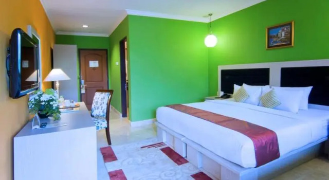 Orchid Guest House, Rezervați Pensiune Pensiuni în Surabaya, aproape de Jembatan Merah Plaza, Pensiune
