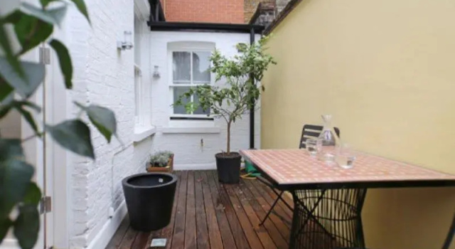 Veeve  Modern 3 Bed Townhouse In Exclusive Mayfair, Забронировать Отель Бизнес-отели Лондона, рядом с Cathedral Church of the Holy Family in Exile, 4* 5*