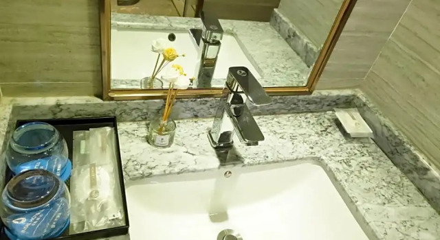 Номер Standard Insail Hotel Shenzhen East Railway Station Buji Subway Station