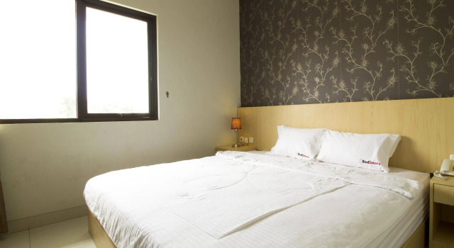 RedDoorz @ Ciumbeleuit, Rezervasyon Otel Bandung Kidul Bandung