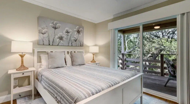 Sunset Bliss: 2BR Condo w/ Pool in Amelia Island