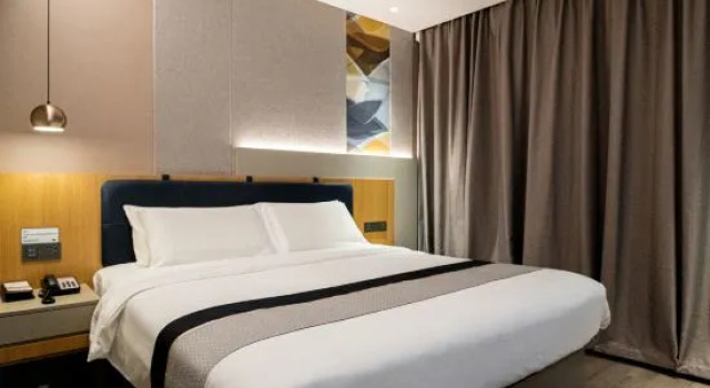 Люкс Home Inn Business Hotel (Jinzhou Liaoshen Battle Memorial Hall Shiqiaozi Early Market Branch）