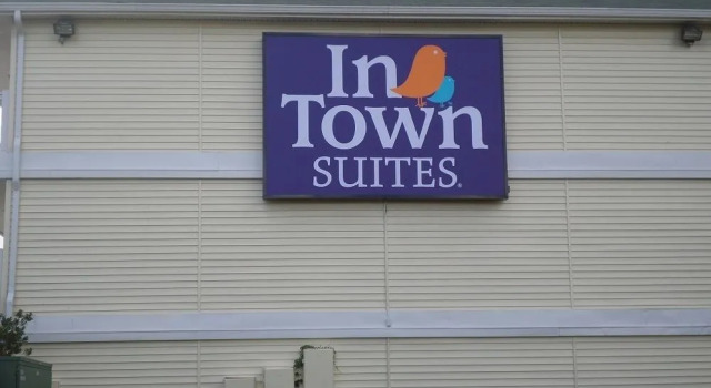 Intown Suites Extended Stay Select Houston - Stafford