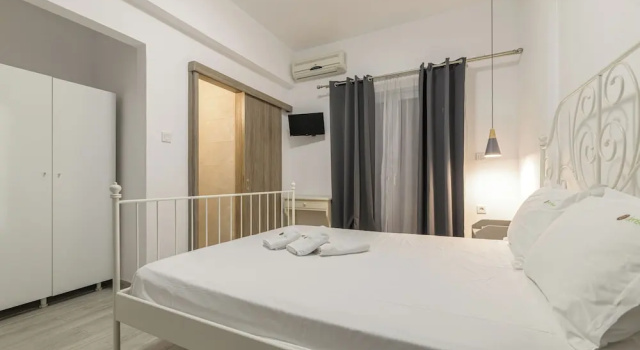 Студия с балконом Denise Studios and Apartments