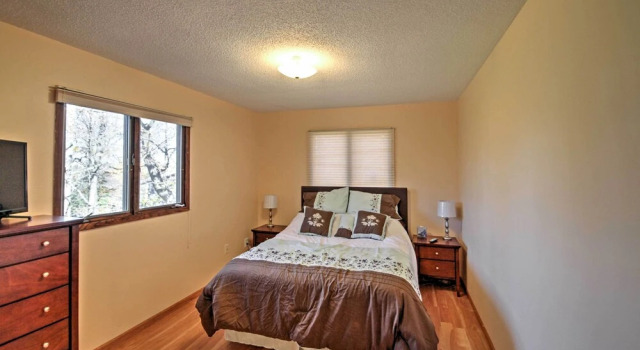 Коттедж Quaint Duluth Hideaway w/ Private Fenced-in Yard!