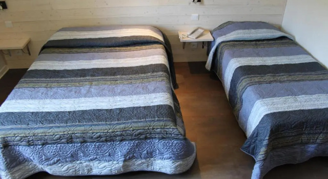 Студия Logis Hôtels Le Saint Marc