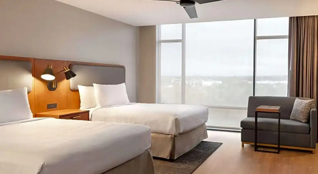 Люкс с видом на воду Homewood Suites By Hilton Wilmington Downtown