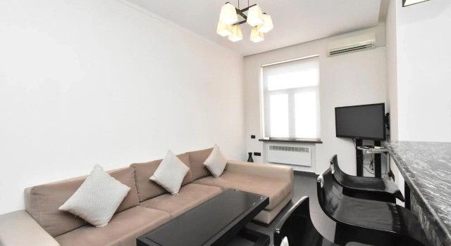 Mashtots street, 2 bedrooms Modern, Euro Renovated apartment MA218, Забронировать Апартаменты/квартира Апартаменты Еревана, рядом с Площадь Республики, Апартаменты/квартира
