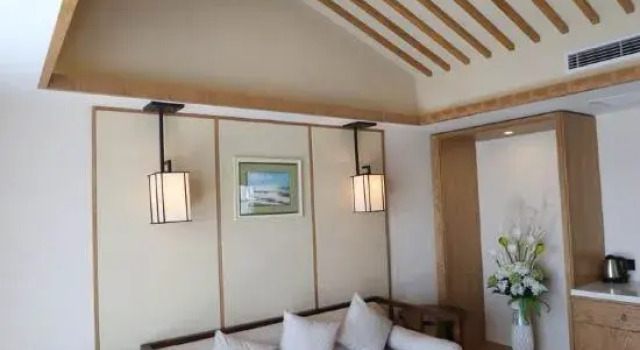 Lushan Ruina Seaview Hotel, Prenota Hotel Hotel a Zhoushan con parcheggio, Parcheggio