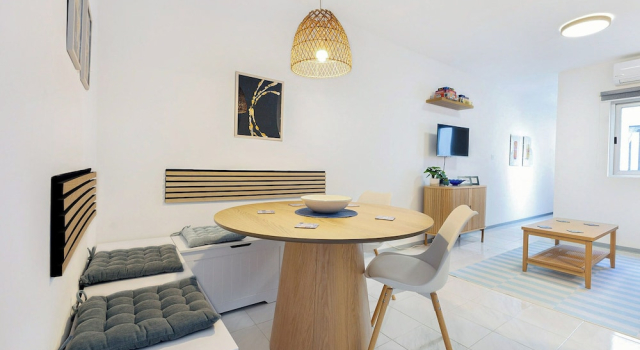 2BR Penthouse with Large Front Terrace
