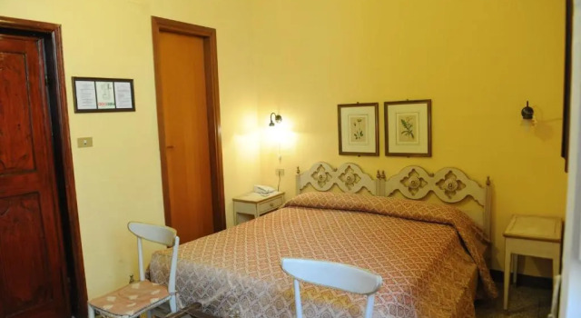 Номер Economy Royal Victoria Hotel