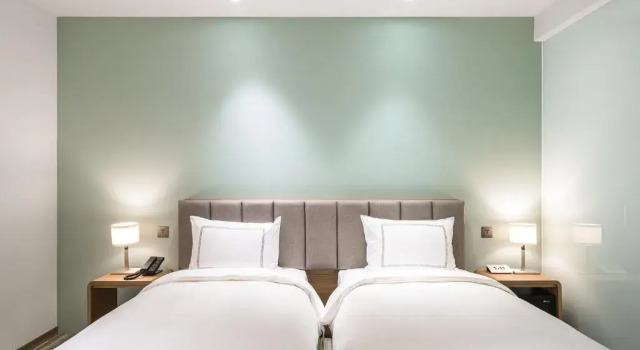 Phoenix Hotel