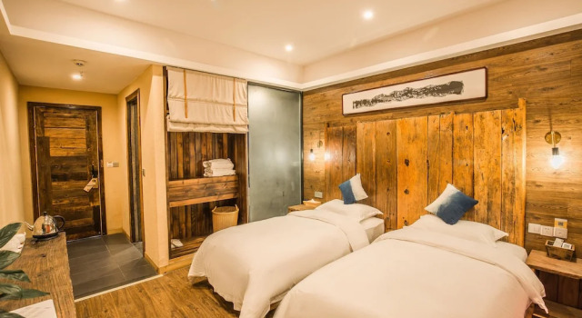 Floral Hotel Qiannan Mulanfang