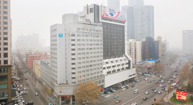 Номер Standard JI Hotel Dalian Qingniwa
