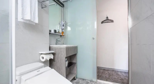 Двухместный номер Standard с балконом Cityinn Hotel Taipei Station Branch I