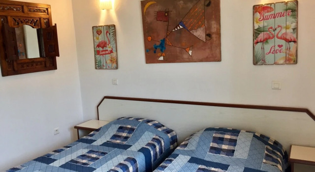 Le Maset en Camargue, Забронировать Отель Сент-Мари-де-ла-Мер Камарг