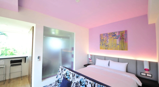 Little Sunshine, Book Bed and Breakfast Luodong Yilan County