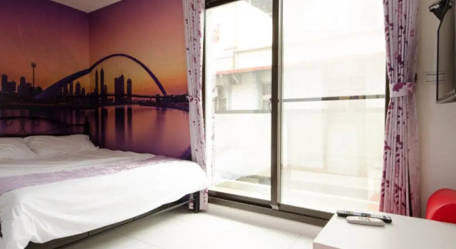 Clover B&B, Book Bed and Breakfast Luodong Yilan County