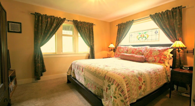 Двухместный люкс Superior с видом на сад Kangaroo House Bed & Breakfast
