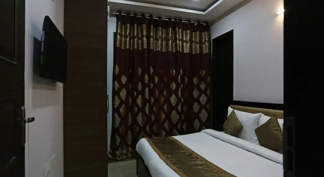OYO 5470 Atithi Residence