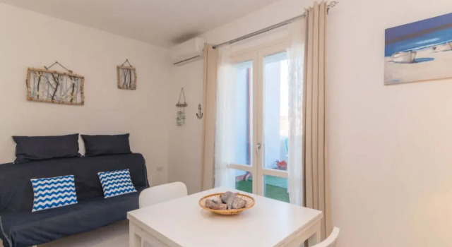 Apartment Emma Badesi, Забронировать Апартаменты/квартира Бадези Коста-Парадизо