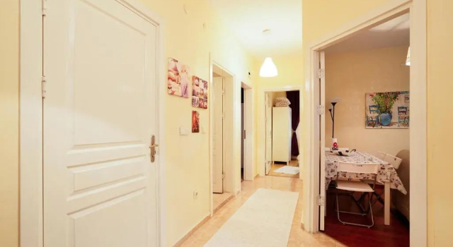 Fuarev Apartments - Halkalı Area, Varaa Huoneisto Hotellit Marmara-alue pysäköinnillä, Pysäköinti
