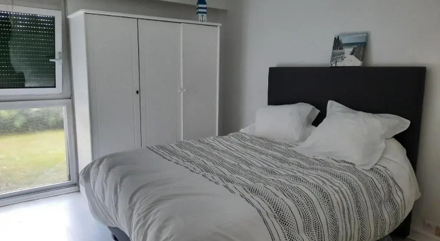 Nice 86m with Terrace Near the Beach!, Забронировать Отель Отели Бассен-д'Аркашон с парковкой, Парковка
