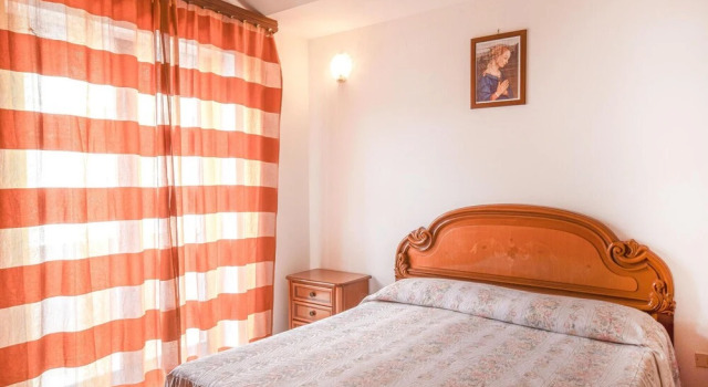 Nice Apartment in Reggio di Calabria With 2 Bedrooms and Wifi, Varaa Huoneisto Monasterace Calabria