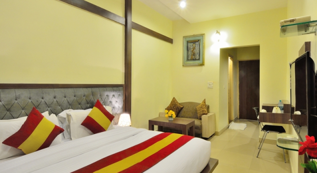 Hotel Kumar International, Book Hotel Amritsar Punjab