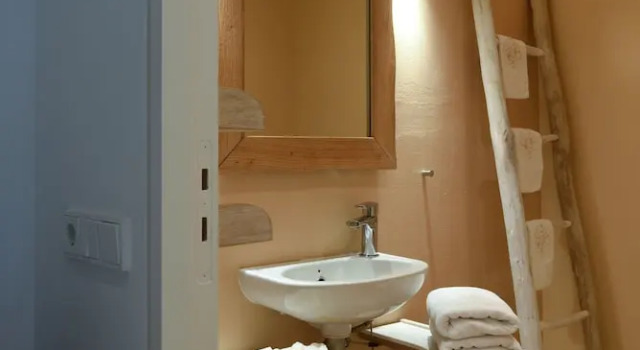 Вилла с 4 комнатами с видом на море Amalgam Homes Paros