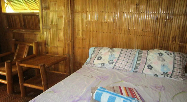 La Fiesta Restobar and Inn, Buchen Sie Hotel Bacong 