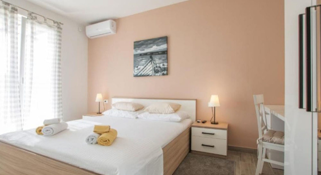 Adriatic Pearl, Varaa Lomakoti Hotellit Split-Dalmatia pysäköinnillä, Pysäköinti