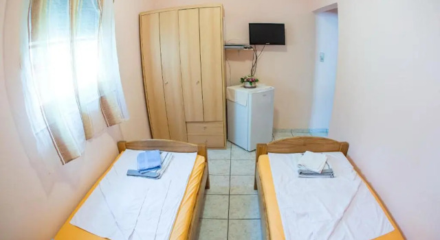 Guest House Zuber, Забронировать Гостевой дом Гостевые дома Бечичи, Гостевой дом