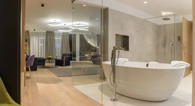 Номер Deluxe KOSIS Sports Lifestyle Hotel