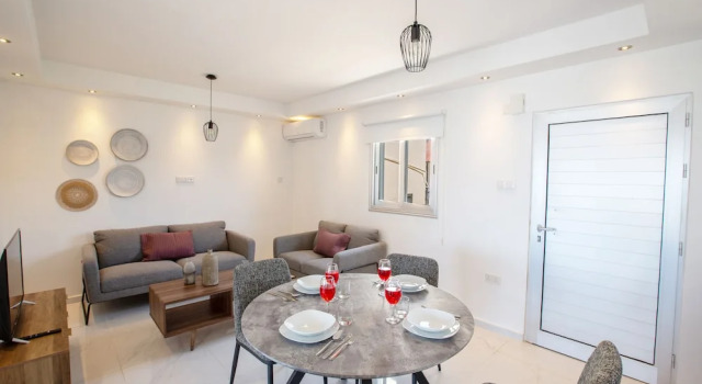 Apt Nina, Modern 2bdr Ayia Napa Apartment, Забронировать Апартаменты/квартира Айия-Напа район Фамагуста, рядом с Пляж Луккос Ту Манди