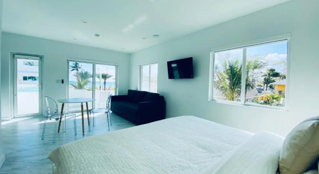 Апартаменты с видом на море The Marlin Beachside