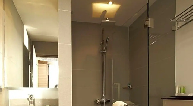 Номер Superior Sukhumvit Suites Hotel