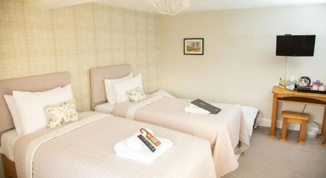 Номер Superior Crown Inn