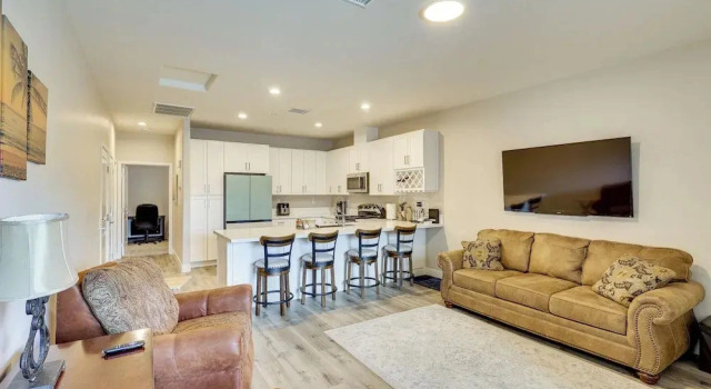 3 Mi to Lake Havasu: Condo w/ Mountain & Lake View