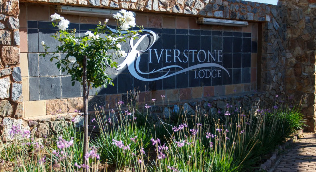 Riverstone Lodge