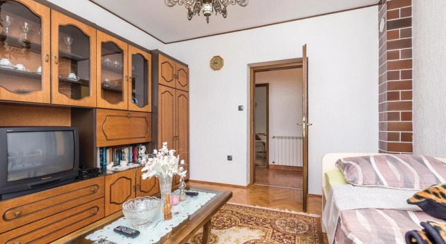 Awesome Home in Rubesi With Wifi and 2 Bedrooms, Забронировать Апартаменты/квартира Отели Приморско-Горанской жупания с парковкой, Парковка