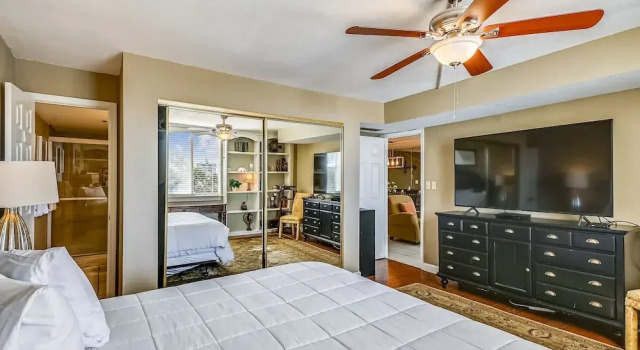 DP 202C Recently renovated 2 bedroom condo near Destin Harbor and amazing views by RedAwning, 예약 호텔 데스틴 Emerald Coast