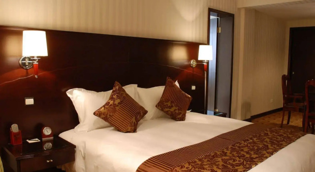 Taizhou Yuanzhou Phoenix Villa, Book Villa Villaer i Taizhou, Villa