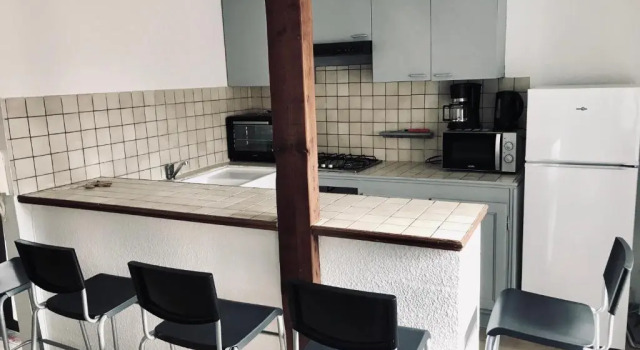 Апартаменты APPARTEMENT PROCHE CITÈ MEDIEVALE 4 pers