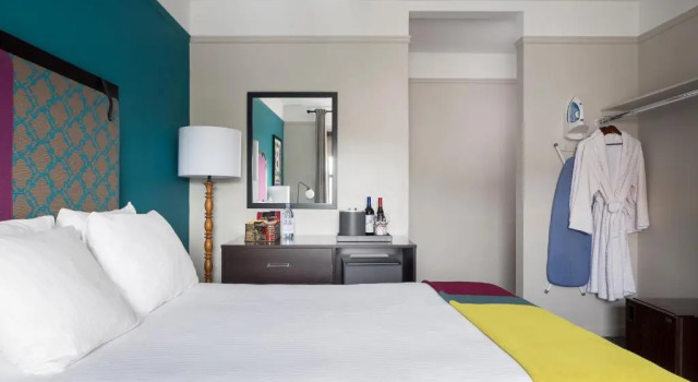 Номер Standard City Suites Hotel