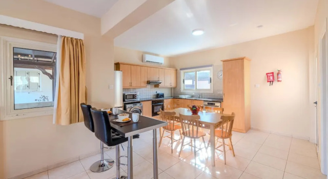 Villa Maria, Buchen Sie Villa Paralimni Famagusta