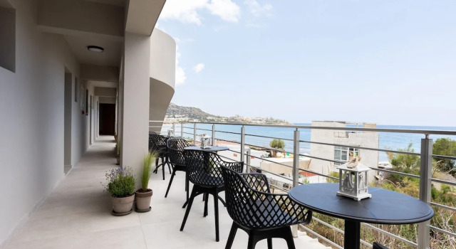 Апартаменты Standard Niro Beachfront Living
